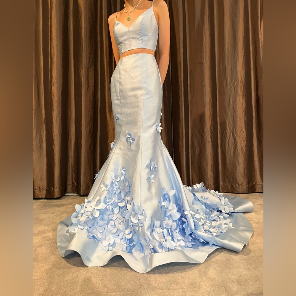 Sherri Hill Blue Two Piece prom dress